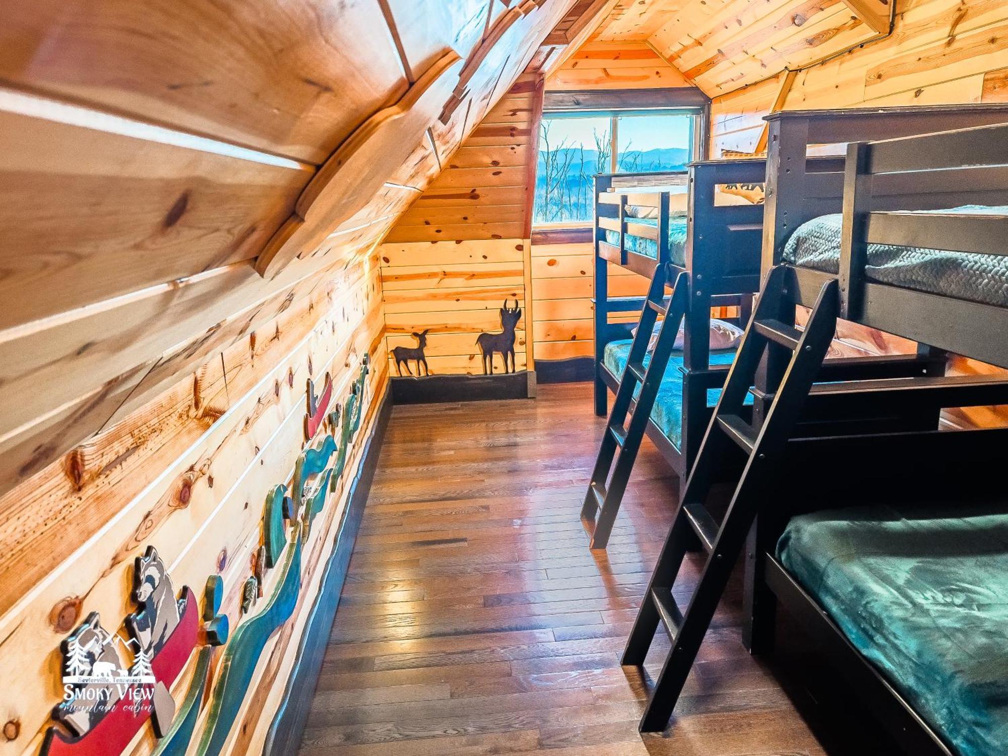 Smoky View Mountain Cabin: Luxury 6-Bedroom Retreat Near Gatlinburg Sevierville Exterior photo